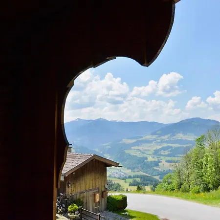 Appartement Mit Balkon